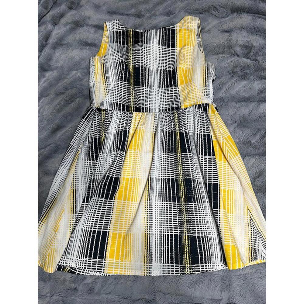 Banana Republic Sleeveless Fit & Flare Dress Size 8 – Abstract Yellow Black Whit